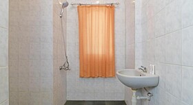 RedDoorz @ Jalan Gatot Subroto Denpasar