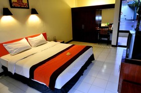 Yani Hotel