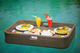 Three Gold Luxury Private Villa