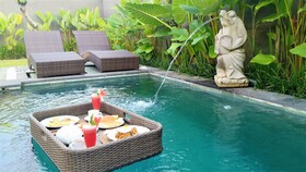 Three Gold Luxury Private Villa