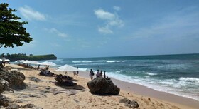 Balangan Paradise Hostel and Restaurant