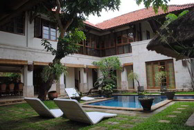 Taman Suci Villa