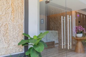 The Baliem Hotel & Villa