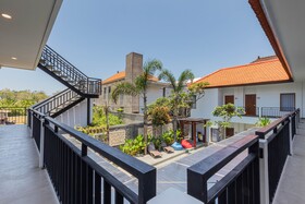 The Baliem Hotel & Villa
