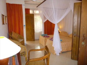 Udayana Kingfisher Eco Lodge