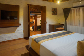 Uma Mani Villa