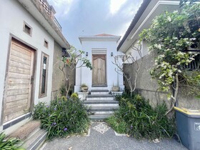 Double U Camp and Villa