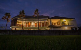 Curve House Umalas