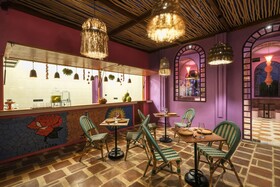 El Barrio Boutique Hotel & Bar
