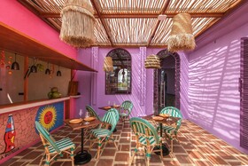 El Barrio Boutique Hotel & Bar