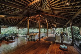 Kropak Canggu