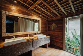 Kropak Canggu