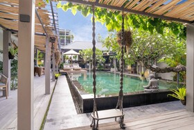 Sin Nombre Bali