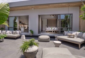 Sin Nombre Bali