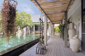 Sin Nombre Bali