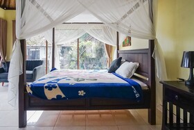 Baruna Lakeside View