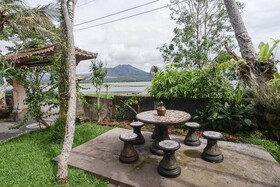 Baruna Lakeside View