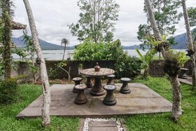 Baruna Lakeside View