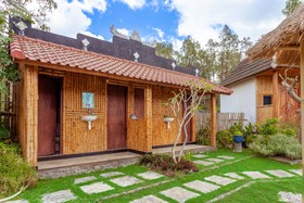 Batur Bamboo Cabin