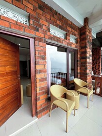 Caldera Hotel & Restaurant