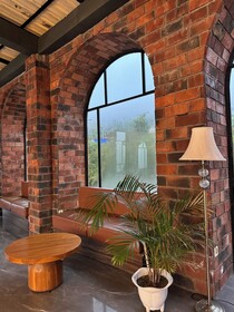 Caldera Hotel & Restaurant