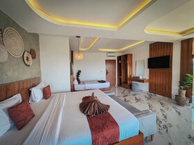 Caldera Hotel & Restaurant