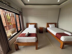 Caldera Hotel & Restaurant