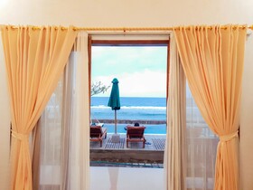 Juan Beach Bungalow