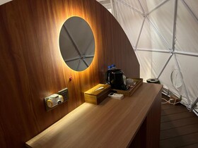 Glamping @ Pebbles & Fins