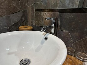 Glamping @ Pebbles & Fins