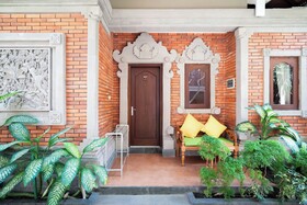 Adi Dharma Hotel Legian