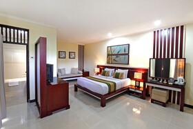 Adi Dharma Hotel Legian