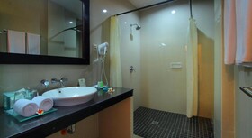 Adi Dharma Hotel Legian