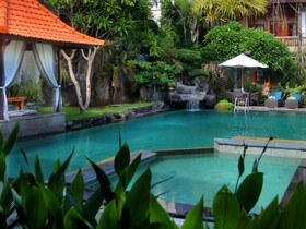 Adi Dharma Hotel Legian