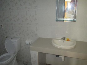 Ayu Beach Inn