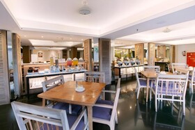 Kuta Beach Hotel