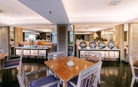 Kuta Beach Hotel