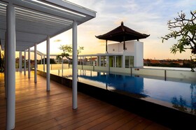 Kuta Beach Hotel