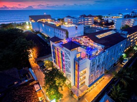 Kuta Beach Hotel