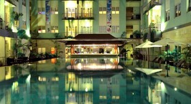 HARRIS Hotel & Residence Riverview Kuta Bali