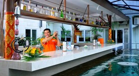 HARRIS Hotel & Residence Riverview Kuta Bali