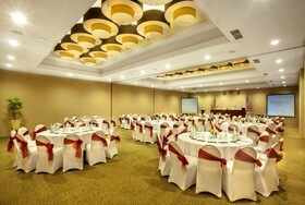 Holiday Inn Express Bali Sunset Road