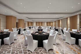 Holiday Inn Express Bali Sunset Road