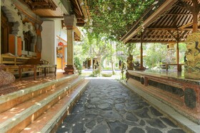Legian Mas Beach Inn