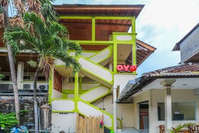 Nan Berlian Inn by OYO Rooms