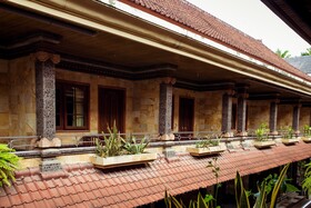 Segara Sadhu Inn