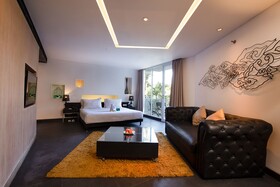THE 1O1 Bali Fontana Seminyak