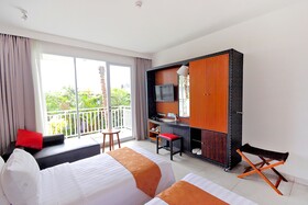 THE 1O1 Bali Fontana Seminyak