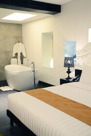 THE 1O1 Bali Fontana Seminyak