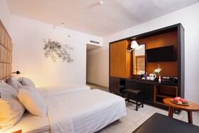 THE 1O1 Bali Fontana Seminyak